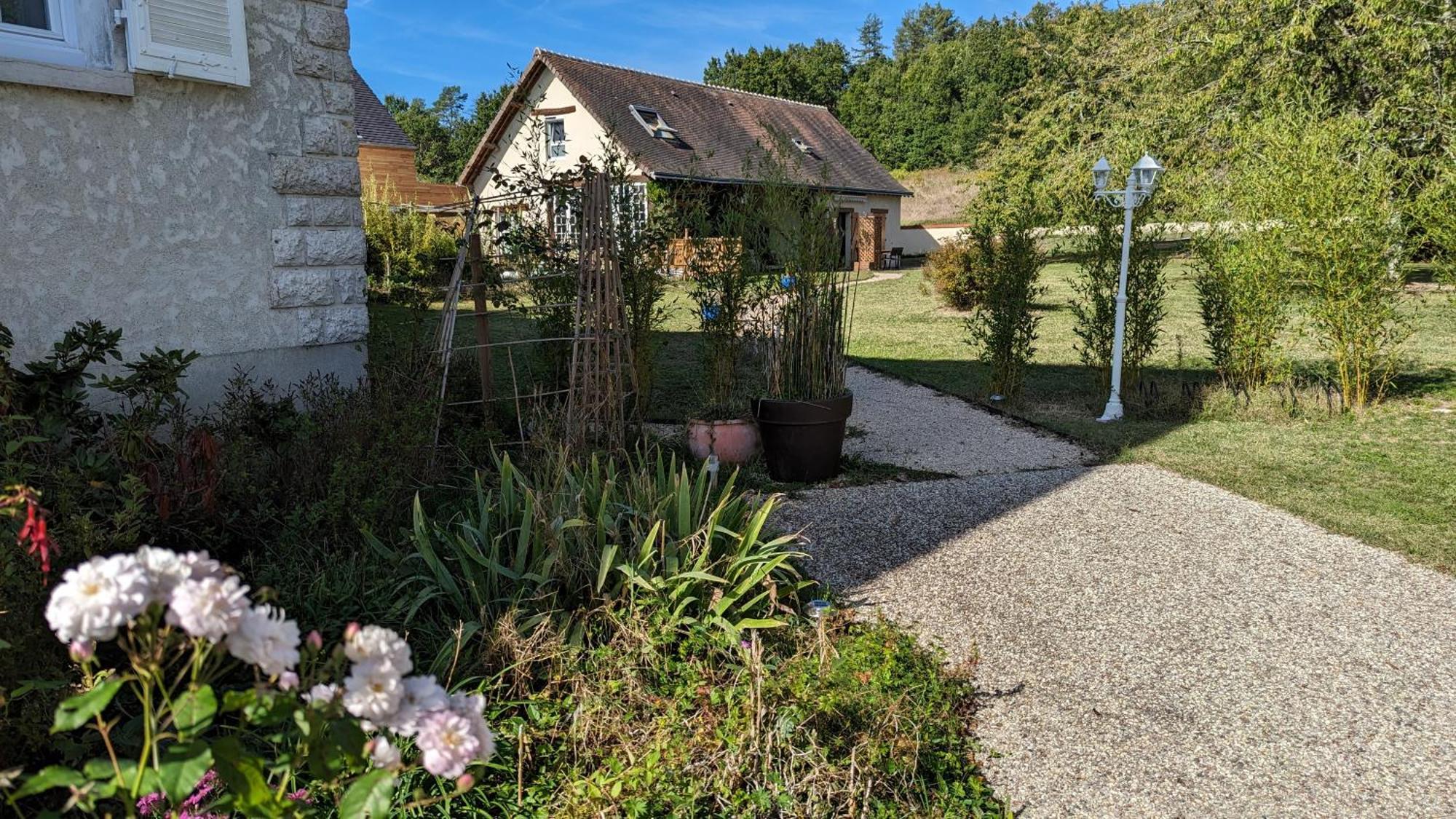 Bed and Breakfast Au Bonheur De Cisse Шузи-сюр-Сис Экстерьер фото