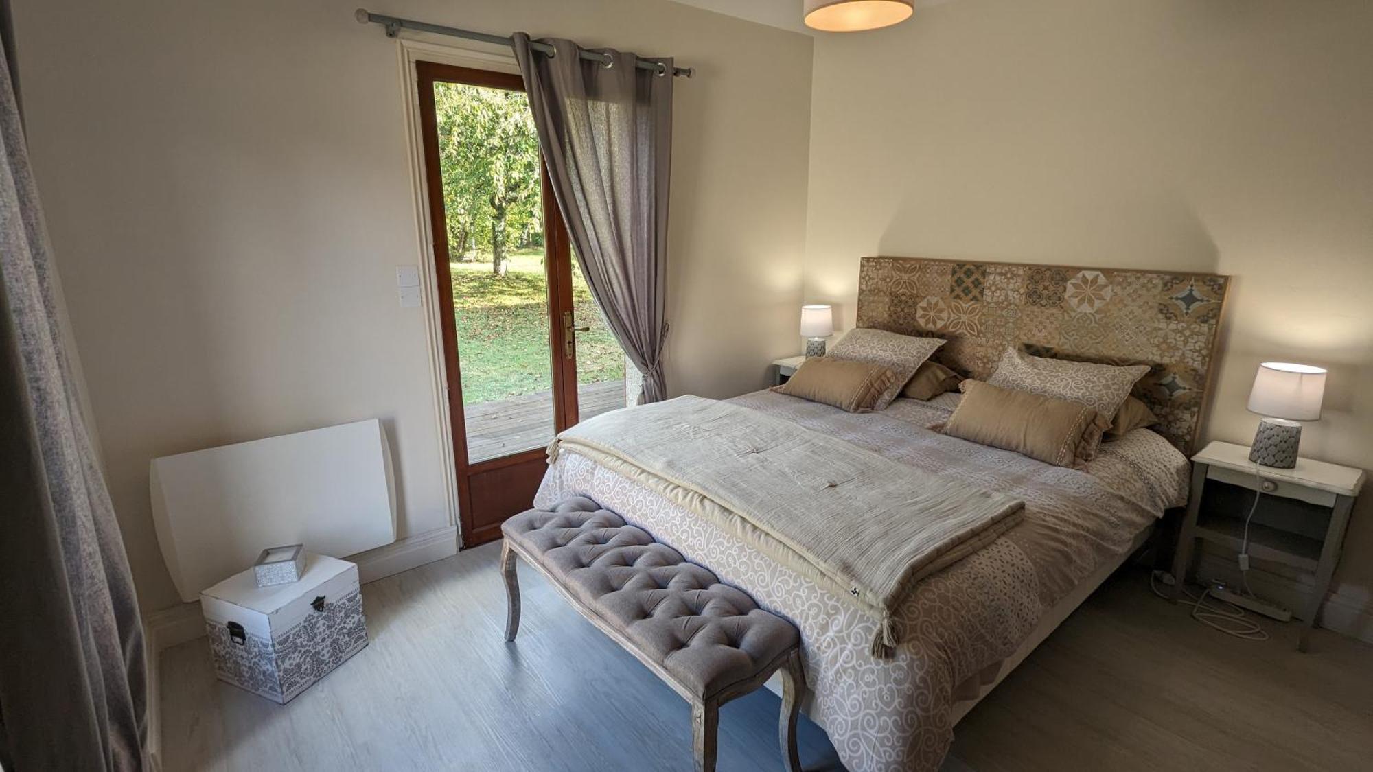 Bed and Breakfast Au Bonheur De Cisse Шузи-сюр-Сис Экстерьер фото